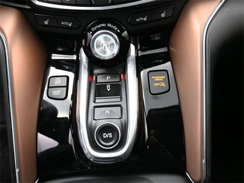 Used 2021 Acura TLX w/ Technology Package image 9