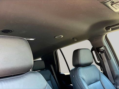 Used 2021 Chevrolet Tahoe LT w/ Luxury Package RWD image 14