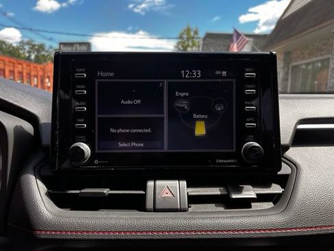 Used 2021 Toyota RAV4 SE w/ Weather & Moonroof Package AWD/4WD image 24