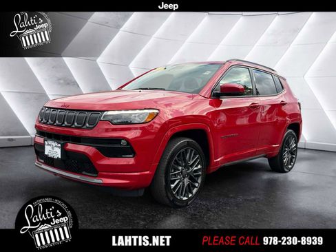 Certified 2022 Jeep Compass Limited w/ (RED) Package image 1