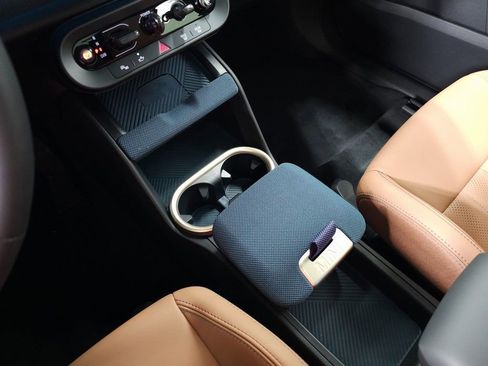 New 2025 MINI Cooper Countryman SE image 26