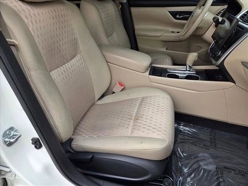 Used 2017 Nissan Altima 2.5 S w/ Power Driver Seat Package image 19