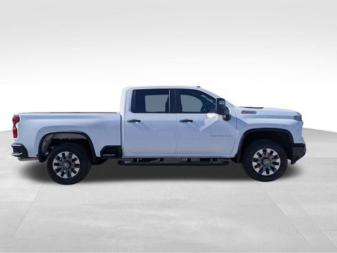 Certified 2025 Chevrolet Silverado 2500 Custom w/ Custom Value Package image 3