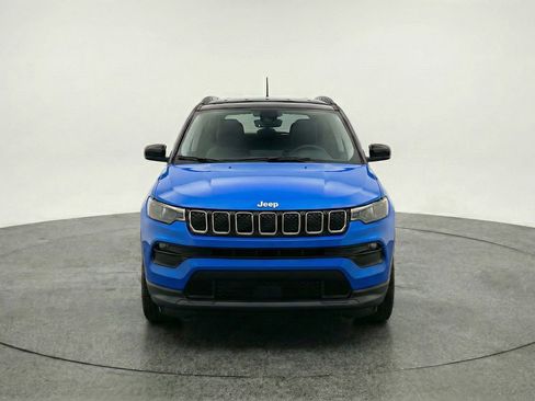 Used 2025 Jeep Compass Limited image 2