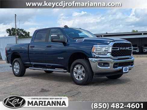 Used 2024 RAM 2500 Big Horn AWD/4WD image 1