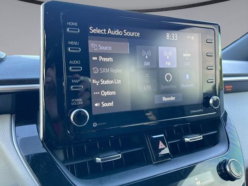 Used 2021 Toyota Corolla SE FWD image 20