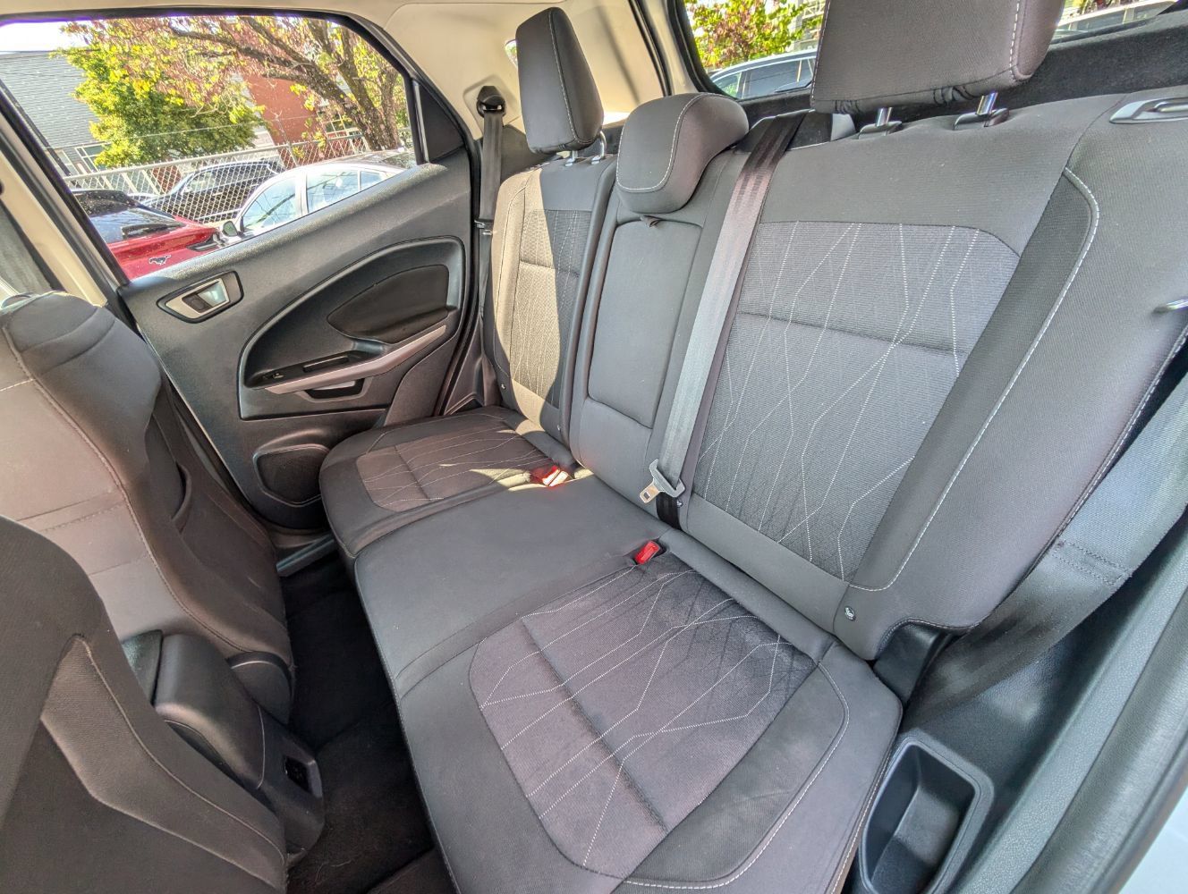 Used 2020 Ford EcoSport SE w/ SE Convenience Package FWD image 18