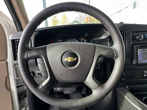 Used 2014 Chevrolet Express 4500 w/ RV Package image 33