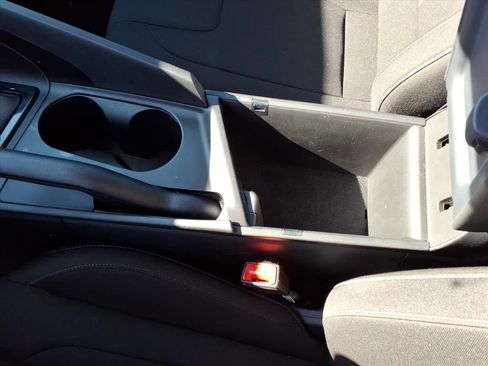 Used 2023 Hyundai Elantra SEL image 26