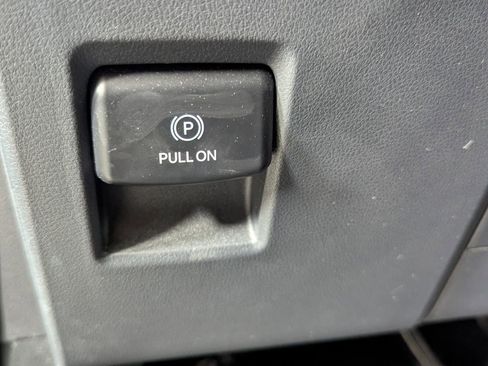 Used 2024 Ford F150 XLT w/ XLT Black Appearance Package image 16