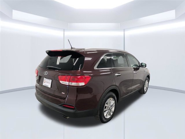 Used 2017 Kia Sorento FWD image 13