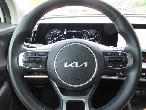 Used 2025 Kia Sportage SX FWD image 22