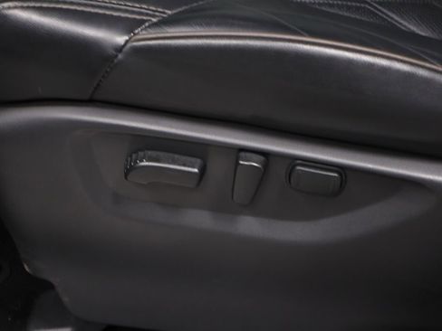 Used 2023 Nissan Armada Platinum w/ Captain's Chairs Package image 23