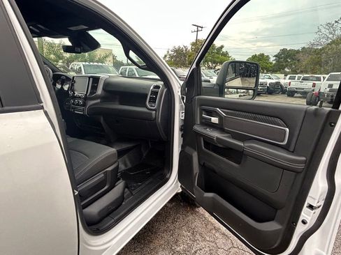 New 2025 RAM 3500 Big Horn image 31