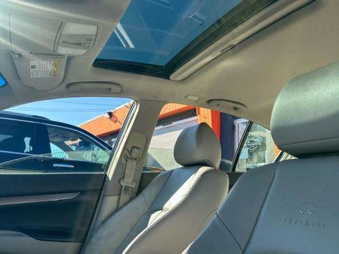Used 2012 INFINITI G25 x image 13