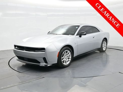 Used 2025 Dodge Charger R/T w/ Quick Order Package 25M R/T image 2