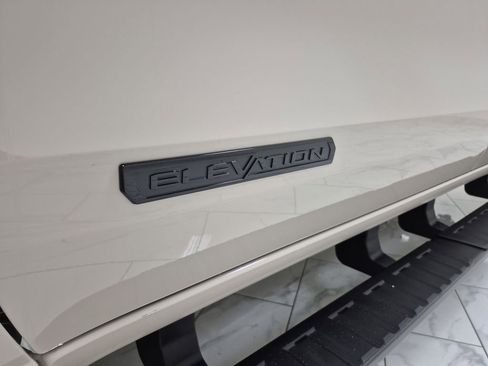 New 2026 GMC Canyon Elevation w/ Convenience Package image 33