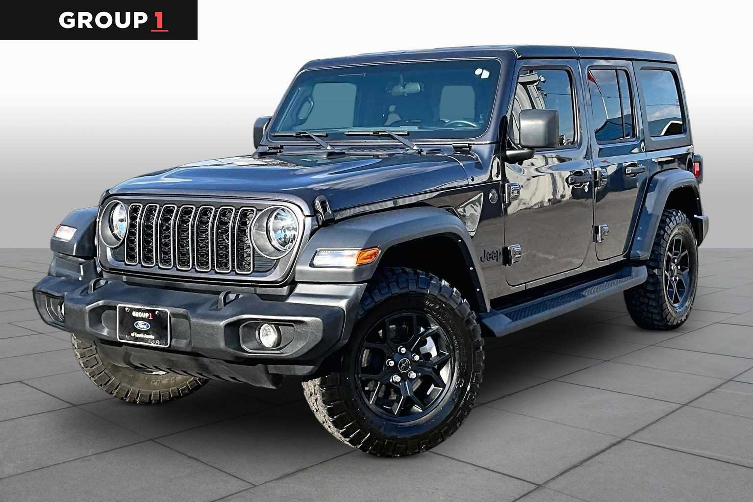 Used 2025 Jeep Wrangler Unlimited Sport AWD/4WD image 1