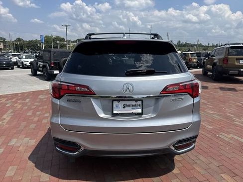 Used 2017 Acura RDX w/ AcuraWatch Plus Package FWD image 35