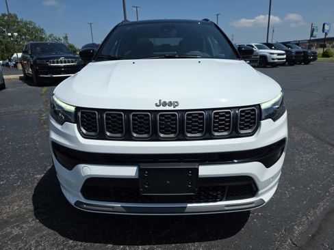 Used 2025 Jeep Compass Limited w/ Driver Assist Group I AWD/4WD image 10