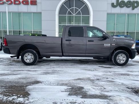 Used 2016 RAM 2500 Tradesman w/ Popular Equipment Group RWD image 4