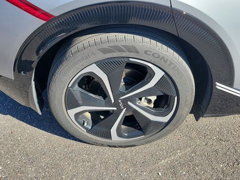 Certified 2022 Kia EV6 GT-Line w/ First Edition Package image 12