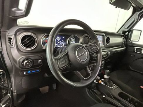 Used 2023 Jeep Wrangler Unlimited w/ Cold Weather Group AWD/4WD image 12
