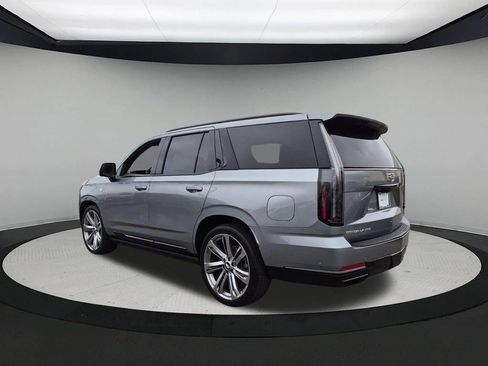 Certified 2025 Cadillac Escalade Sport Platinum AWD/4WD image 7