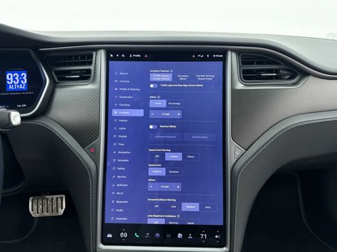 Used 2021 Tesla Model S Performance AWD/4WD image 8