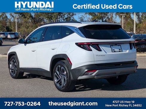 Used 2025 Hyundai Tucson Limited image 3