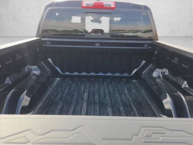 Used 2024 Chevrolet Colorado LT w/ LT Convenience Package RWD image 6