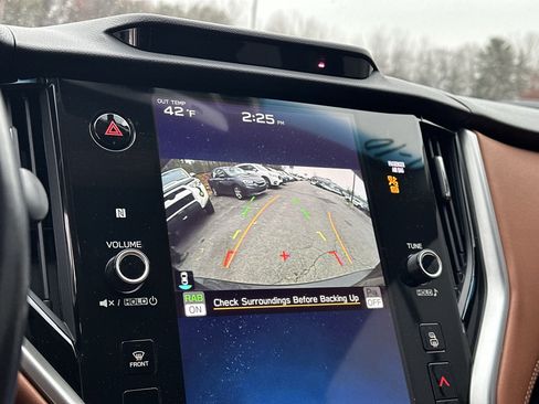 Used 2021 Subaru Legacy Touring XT image 6