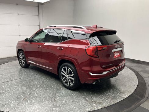 Used 2019 GMC Terrain Denali w/ Advanced Safety Package AWD/4WD image 2