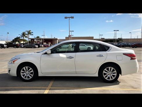 Used 2015 Nissan Altima 2.5 S w/ Power Driver Seat Package FWD image 8