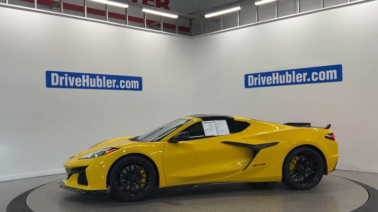 Used 2026 Chevrolet Corvette Z06 w/ Battery Protection Package RWD image 7
