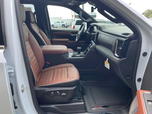 New 2026 GMC Sierra 1500 Denali Ultimate AWD/4WD image 39