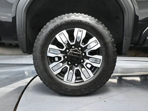 Used 2024 GMC Sierra 2500 Denali w/ Denali Reserve Package image 17