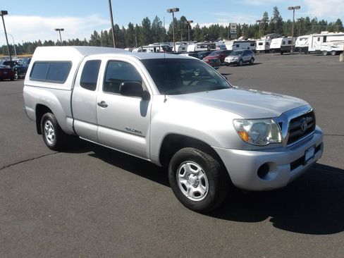 Used 2010 Toyota Tacoma 2WD Access Cab w/ SR5 Pkg #2 image 7