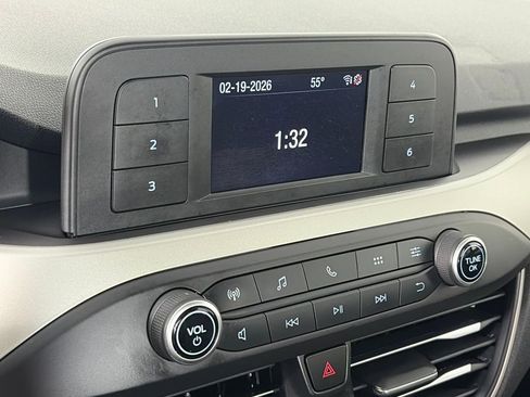 Certified 2022 Ford Escape S image 19