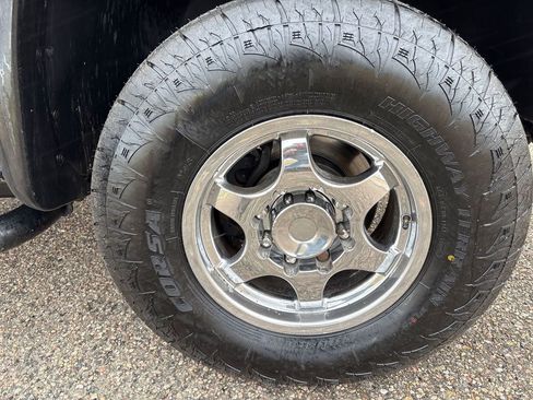 Used 2001 Chevrolet Silverado 2500 LS image 22