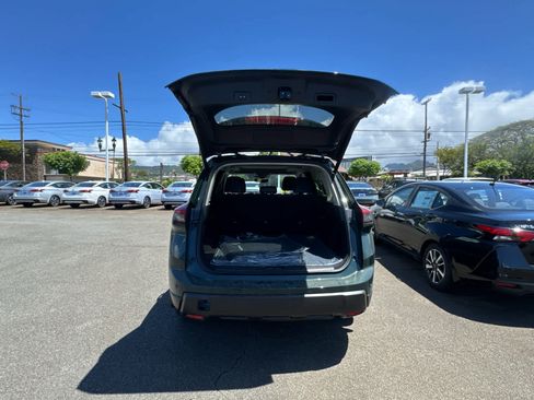 New 2026 Nissan Rogue SV FWD image 5