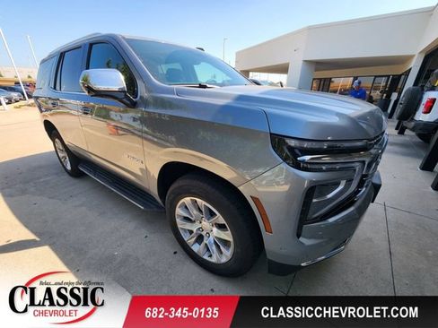 Used 2026 Chevrolet Tahoe Premier AWD/4WD image 1