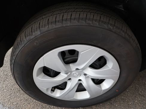 Certified 2025 Toyota RAV4 LE AWD/4WD image 57