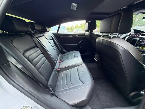 Used 2023 Volkswagen Arteon SEL Premium AWD/4WD image 11