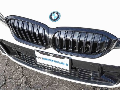 Used 2023 BMW 330e w/ M Sport Package image 8
