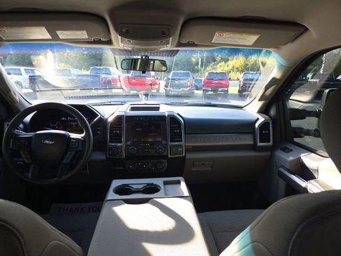 Used 2019 Ford F250 XLT image 24