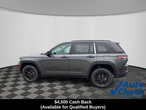 New 2026 Jeep Grand Cherokee Altitude AWD/4WD image 2