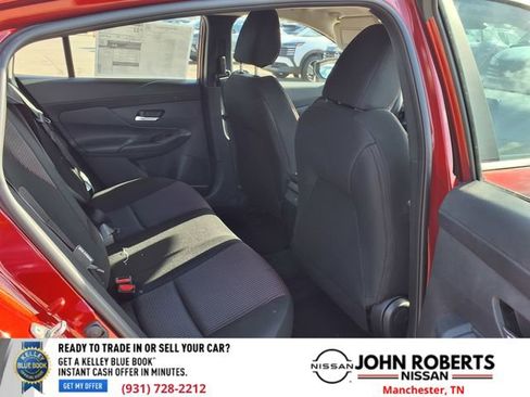 New 2026 Nissan Sentra SR w/ Floor Mat Package FWD image 18