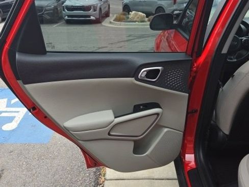 Used 2020 Kia Soul EX image 20