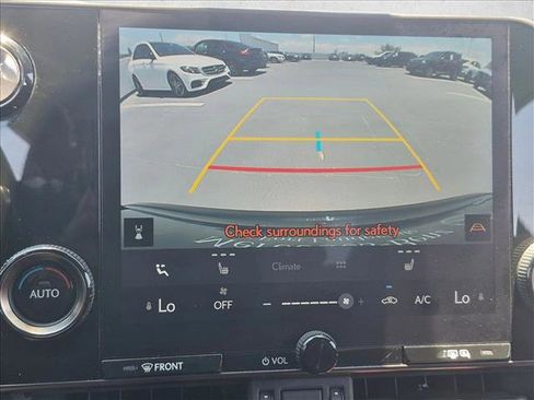 Used 2023 Lexus NX 250 FWD w/ Towing Package (2000 Lbs) image 13